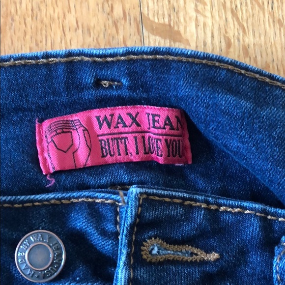 Jeans - Picture 2 of 3